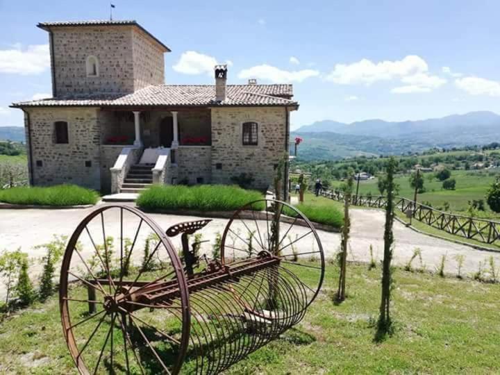 Agriturismo Torre Gialluise Villa Gesualdo Exterior photo